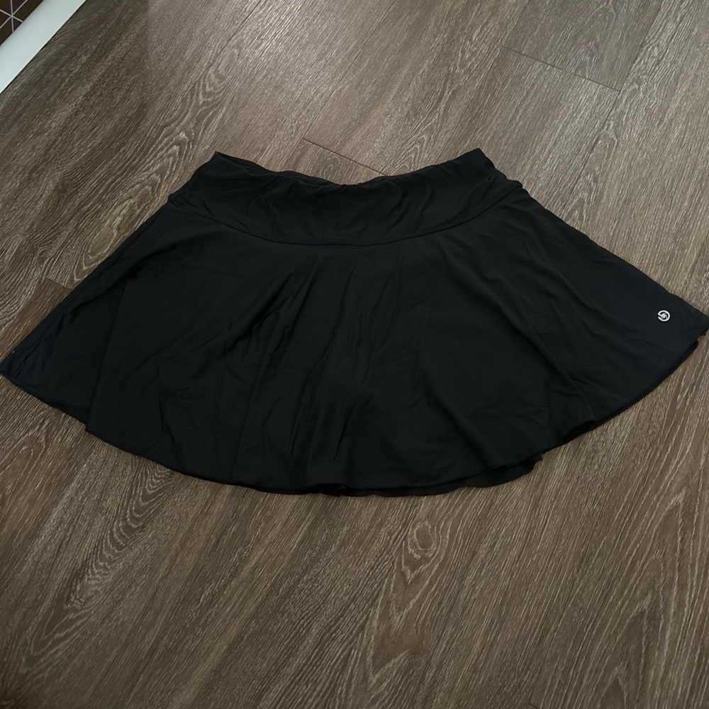 Women’s Black Active Skirt